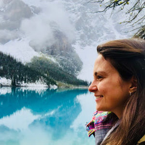 Meet your Posher, Daniela